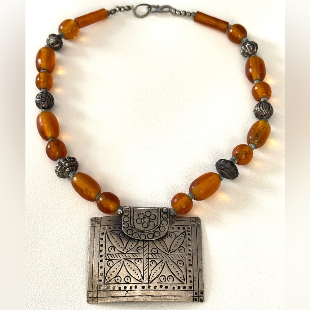 Vintage Amber Glass Beaded Hammered Metal Pendant Necklace Bohemian Boho